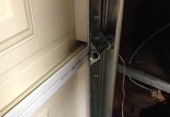 Garage Door Roller Replacement - Bronx